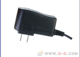12V1A电源适配器 欧规与UL认证的双重保障如何重塑行业标准